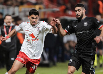 Erdem Gökçe ilk 11'i unuttu