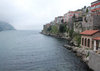 Amasra'da bayram tatili öncesi tesisler doldu