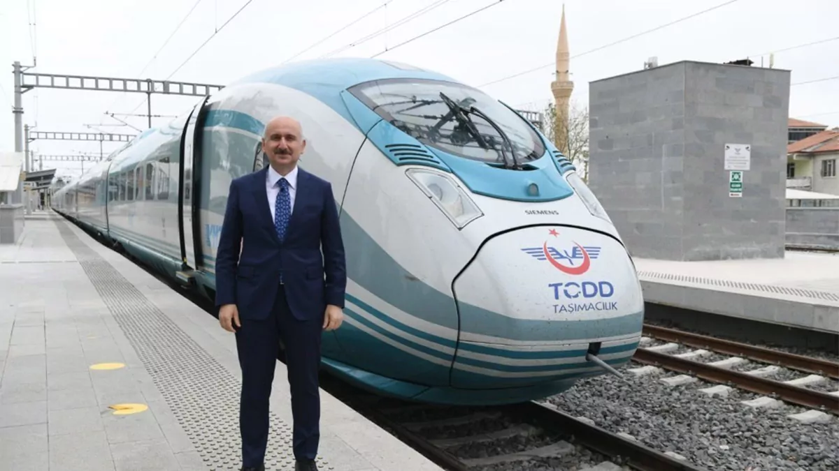 Ankara istanbul arasi super hizli tren ile 89 dakika surecek 1025 dhaphoto2 - politika - haberton