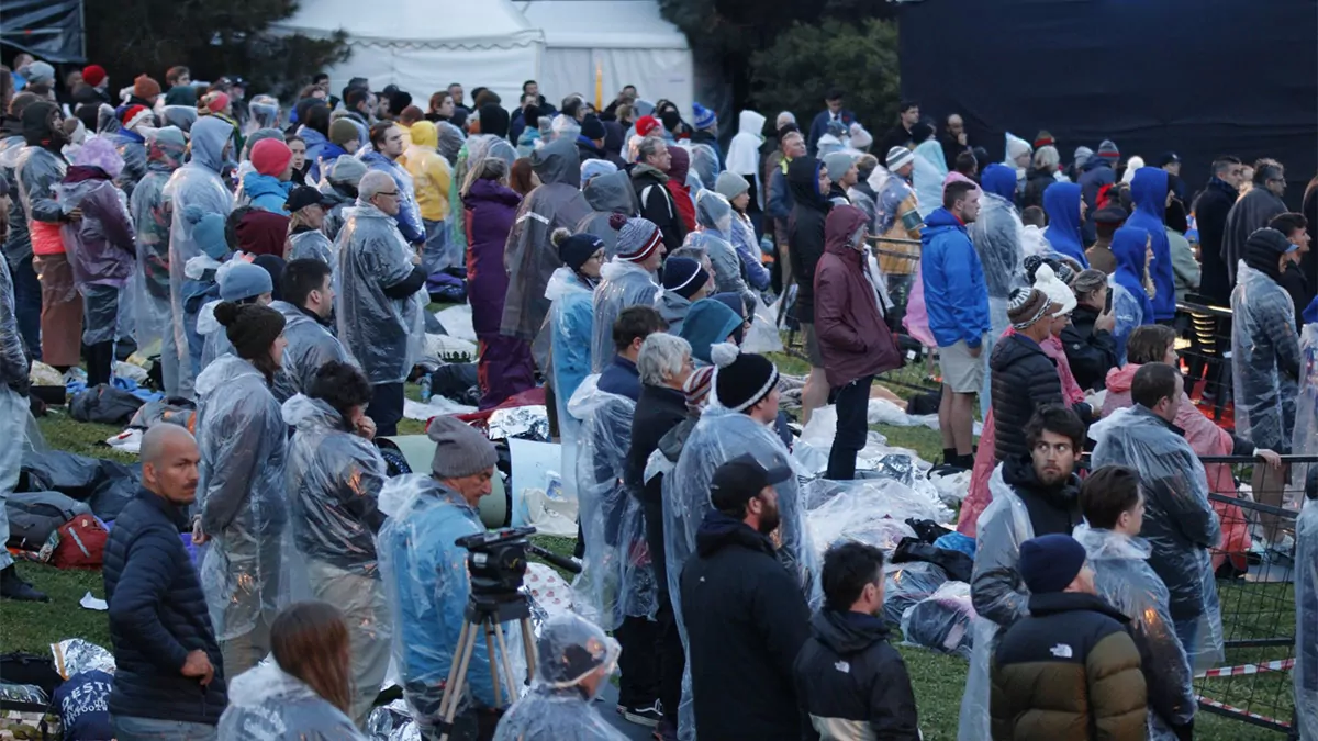 Anzaklar 'şafak ayini' ile anıldı