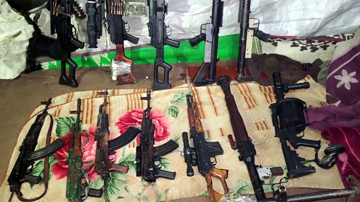 Milli Savunma Bakanı Hulusi Akar, "Mehmetçik, Irak'ın kuzeyinde Zap bölgesinde 'Çemçö' adı verilen, teröristlerin sözde kale olarak gördüğü, 'girilemez' diye nitelendirdiği mağaraya da girdi. Çok sayıda silah, mühimmat ele geçirildi" dedi.