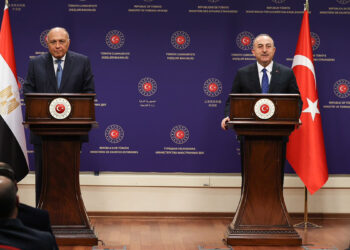 Mısır ile temsilcilik düzeyi büyükelçi seviyesinde olacak