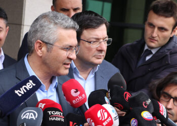 CHP milletvekili kesin aday listesini YSK'ya sundu