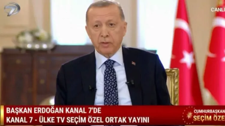 Erdoğan canlı yayında rahatsızlandı