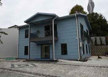 Deprem sonrası çelik prefabrik evlere talep arttı