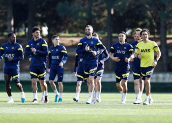Fenerbahçe Başakşehir'e 5 eksikle konuk olacak