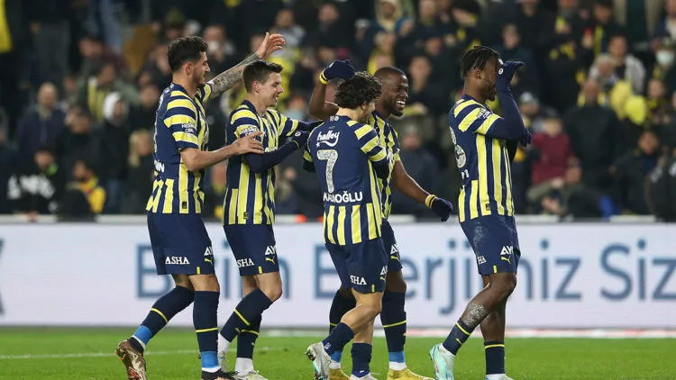 Fenerbahçe beşiktaş ile mücadele edecek