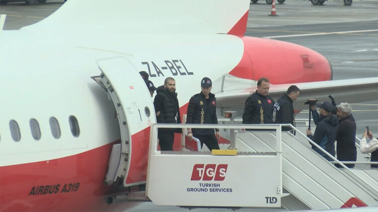 Kripto Faruk'a ait dijital materyaller özel kutu içinde getirildi