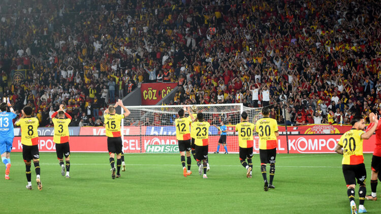 Göztepe'de taraftar dillere destan oldu