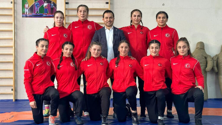 Evin Demirhan Yavuz Avrupa üçüncüsü oldu