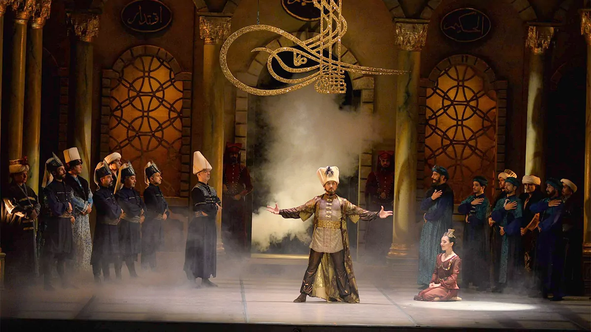 Hürrem sultan balesi prömiyeri sahnelendi
