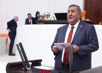 Emekçiler açlık sınırının altında yaşamaya mahkum edildi
