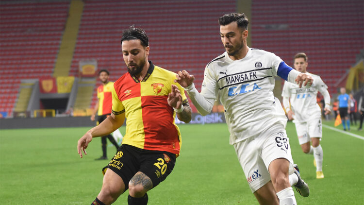 Tarık Çamdal küllerinden doğdu