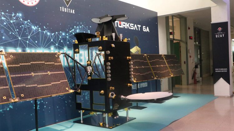 Haberleşme uydusu Türksat 6A 2024'te uzaya fırlatılacak