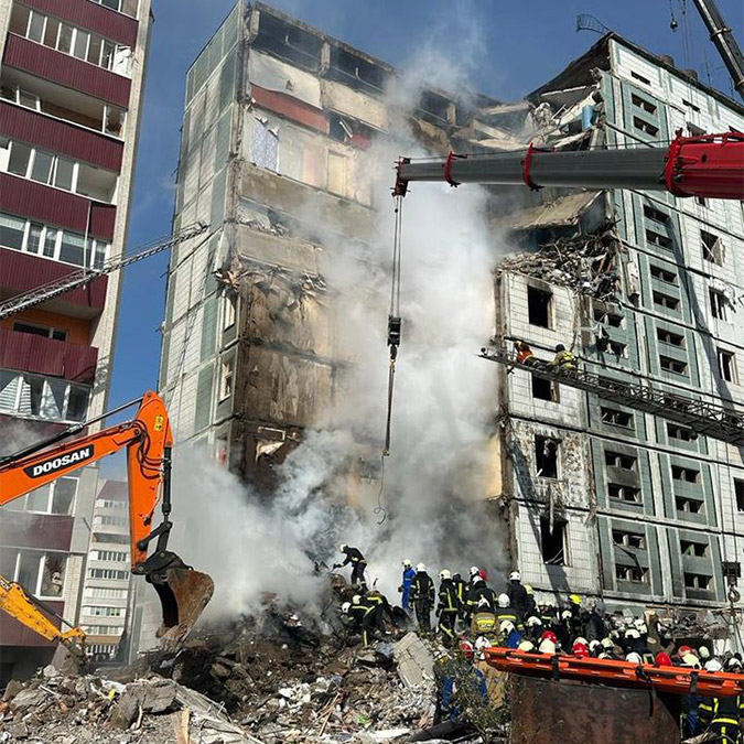 Ukrayna'nın Kiev, Dnipro ve Cherkasy bölgesine roket atıldı