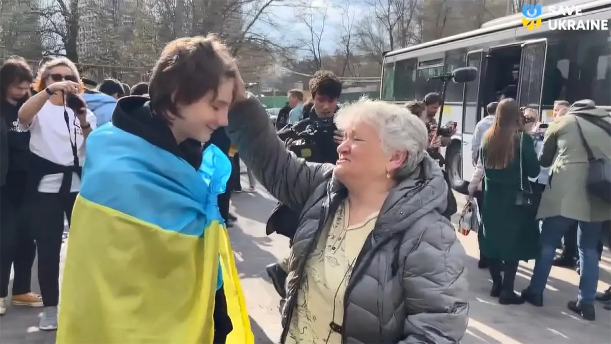 Ukraynali 31 cocuk ulkesine dondu 1113 dhaphoto5 - ukrayna haberleri, dış haberler - haberton