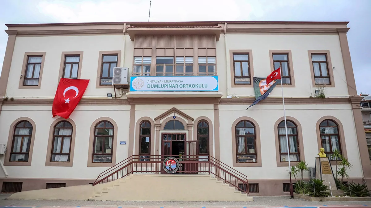 118 yillik dumlupinar ortaokulunda egitimb - yaşam - haberton