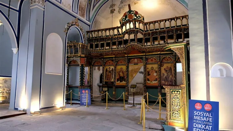 Aya eleni kilisesi'nde türkçe ibadet yapılmış