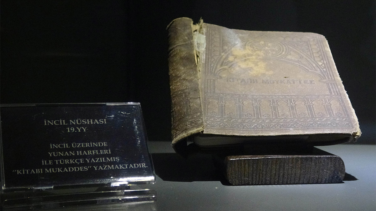 Aya Eleni Kilisesi'nde Türkçe ibadet yapılmış