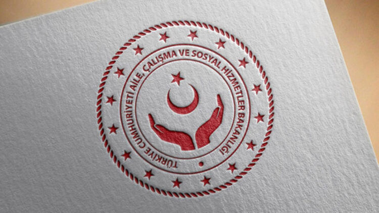 1836 refakatçisi olmayan çocuk ailelerine teslim edildi