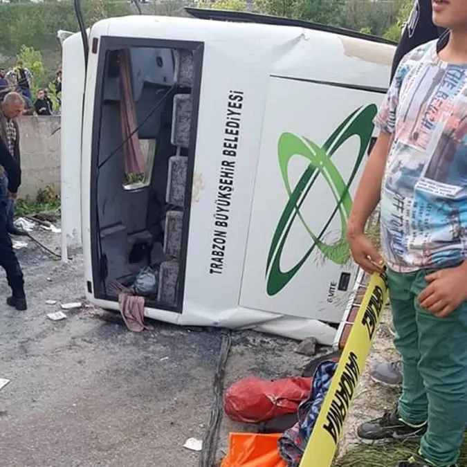 5 olumlu midibus kazasina mufettis - yaşam - haberton