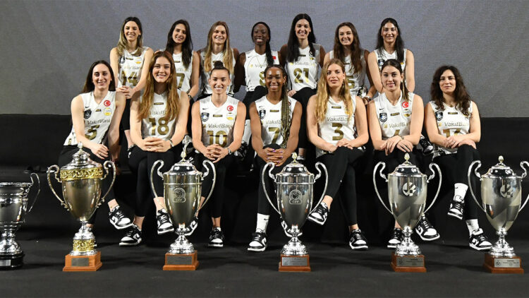 VakıfBank Spor Kulübü medya mensupları ile buluştu