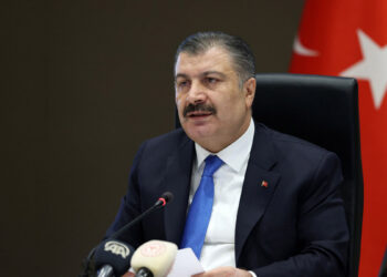 9 bin 670 hastaya oy kullanmaları için ulaşım sağlandı