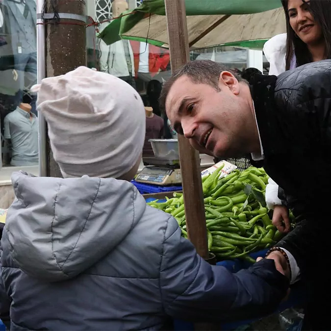 14 mayıs'ta baharlar gelecek memleketimize