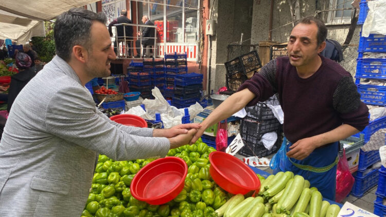 AK Parti'li Enes Eminoğlu, Sultangazi’de