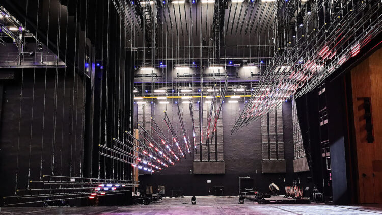 AKM’deki opera salonunun sahne teknolojisi tanıtıldı