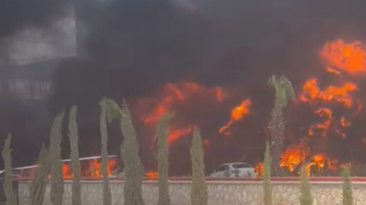 Adana OSB'de plastik fabrikasında yangın