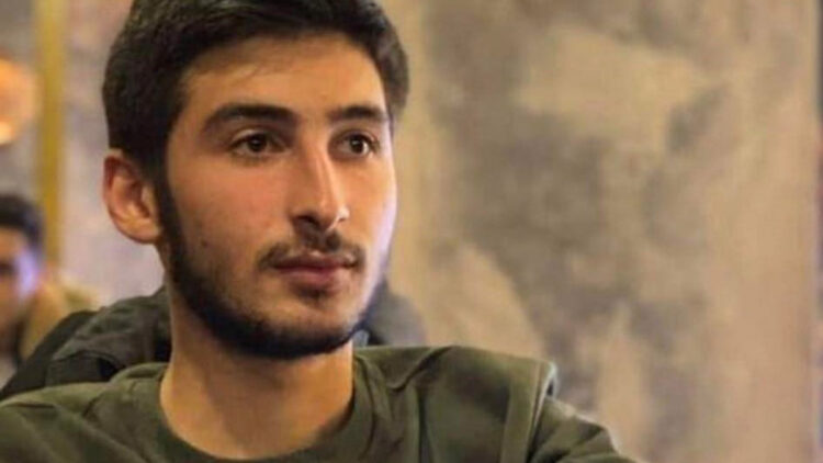 Av tüfeğiyle oynarken arkadaşını öldürdü