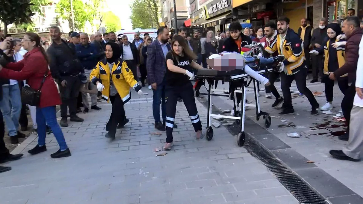 Avcilarda olume neden olan binanin tahliyesine durdurma kararie - yaşam - haberton