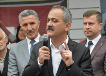 Bakan Özer: Ben böyle bir yalan görmedim