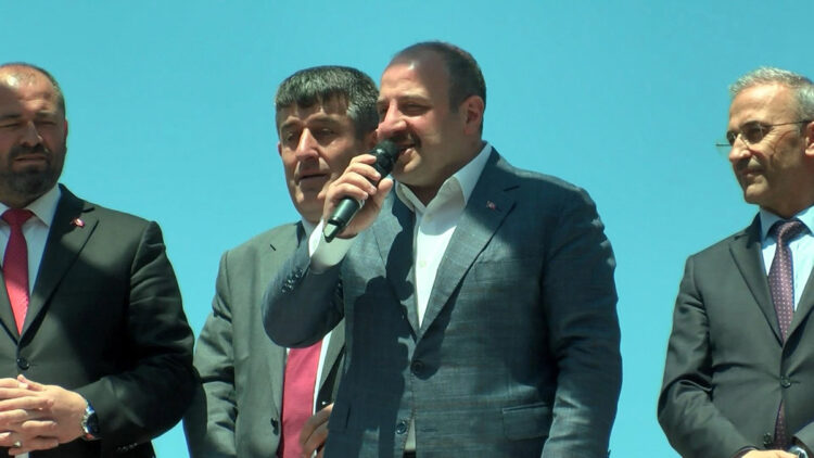 Siyasette şiddet olmaz