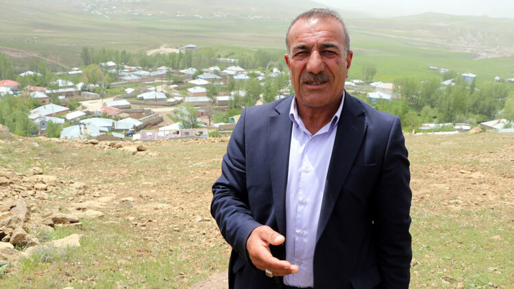 Bakletepe Mahallesi'nin muhtarlığı 1 asırdır İşkol ailesinde