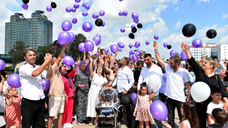 Balonlar, SMA'lı Yasmin Elif için uçuruldu