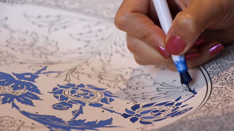 Batık gemideki çiniler yeniden üretiliyor