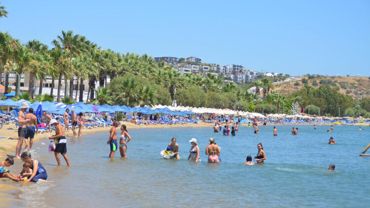 Bodrum'da tatil fiyatları cep yakıyor