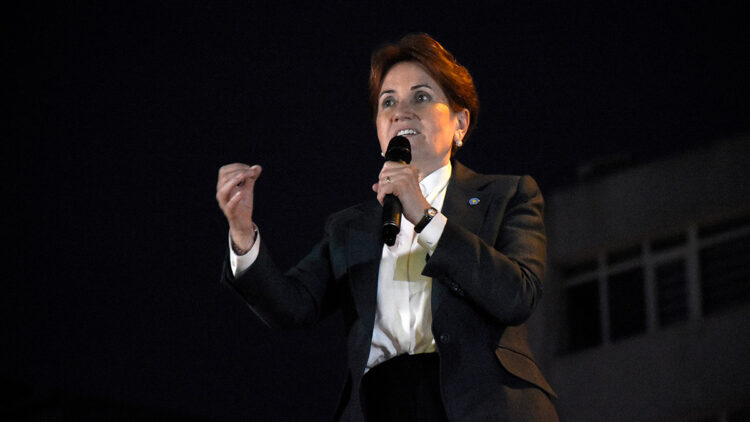 Bu ucube sistemden helal oylarınızla kurtulacağız