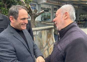 CHP’li Keleş, Arifiye Hanlıköy’ü ziyaret etti