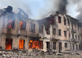 Dnipro'daki füze saldırısında 1 ölü, 15 yaralı