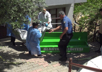 Elbise dolabında cansız bedeni bulundu