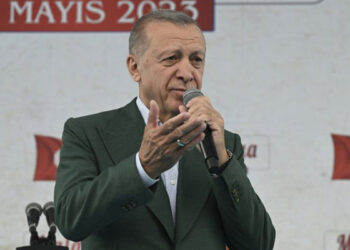 Erdoğan: El ele vererek yaralarımızı süratle sarıyoruz
