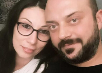 Eşini bıçaklayan sanığın yargılandığı davada karar