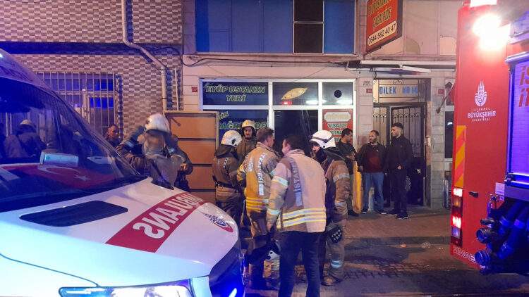 Fatih'te pidecide yangın çıktı; 6 kişi yaralandı