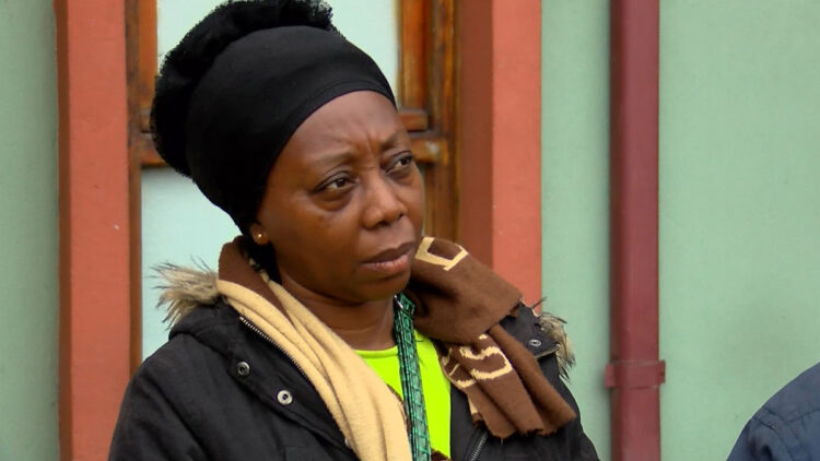 Gabonlu Dina'nın ailesi Adli Tıp'a geldi