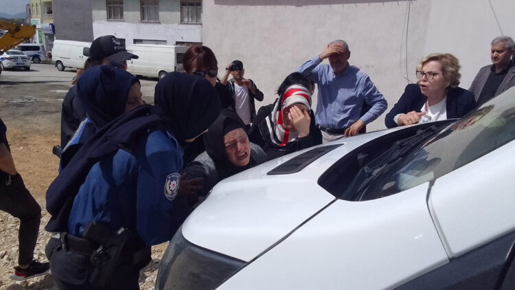 Galibi Vakfı İbadethanesi yıkımında gerginlik