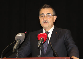 Güneşte toplam kurulu gücümüz 10 bin megavatı aştı