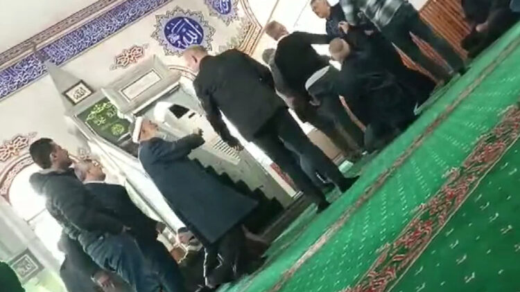 'İki silahım ağzına kadar dolu' diyen imama soruşturma